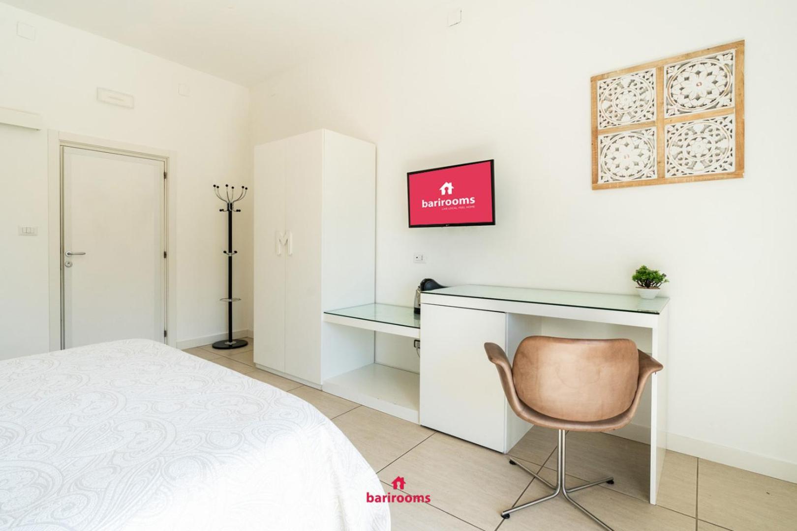 Bari Rooms Suite Station Экстерьер фото