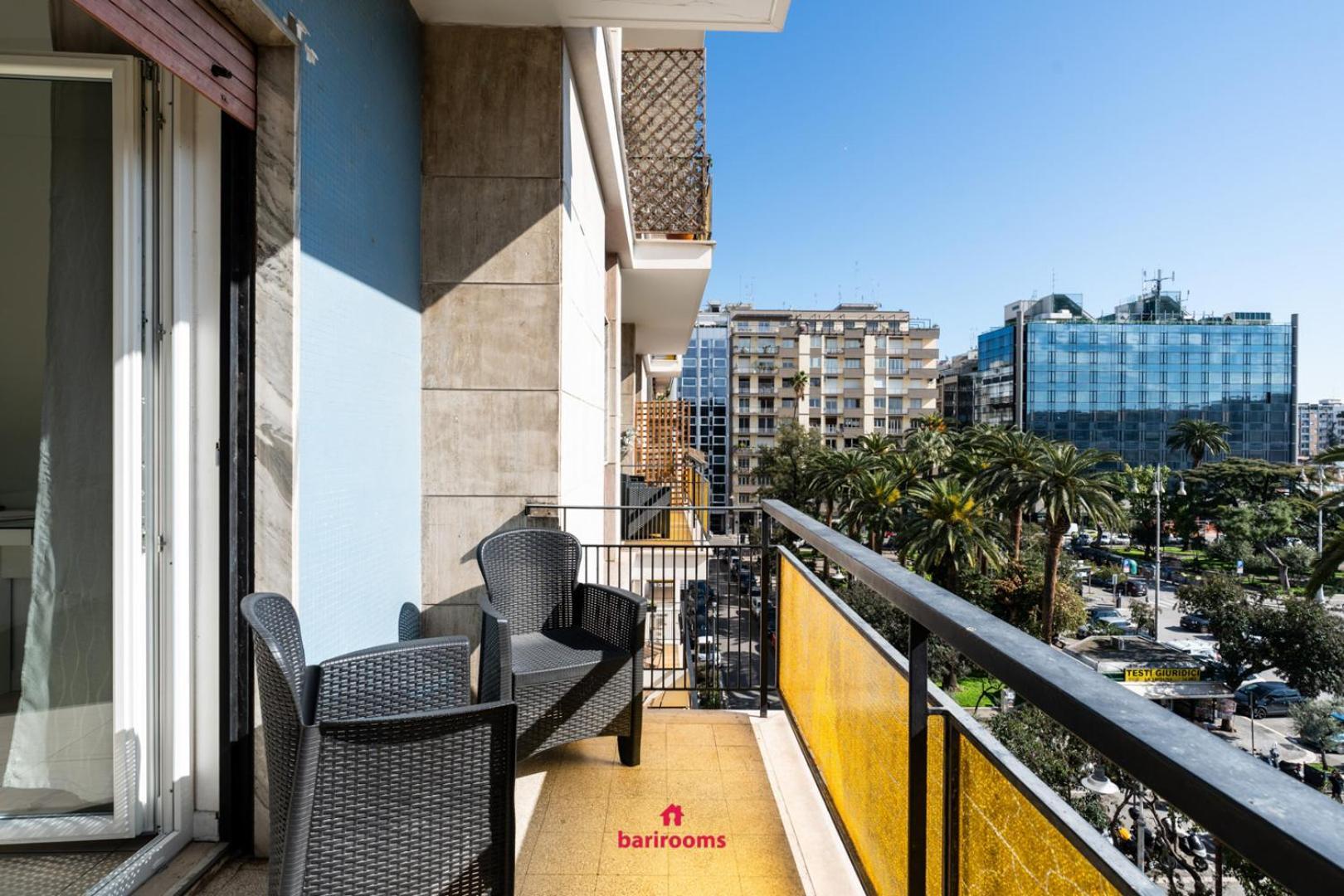 Bari Rooms Suite Station Экстерьер фото